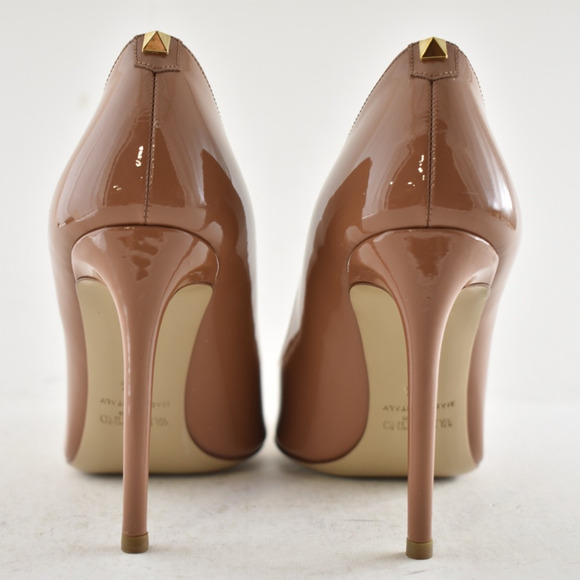 Valentino Rockstud Dark Nude Beige Patent Leather Pointed Heel Classic Pump 36.5 - Picture 9 of 11